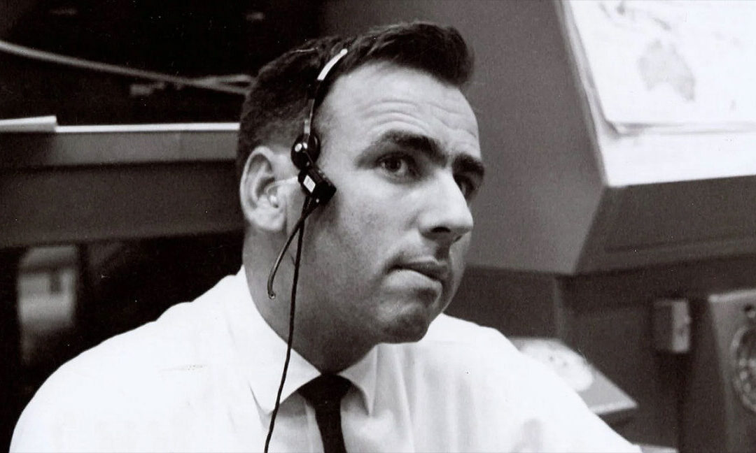 Milt Windler, NASA flight director who helped save Apollo 13, dies at 94